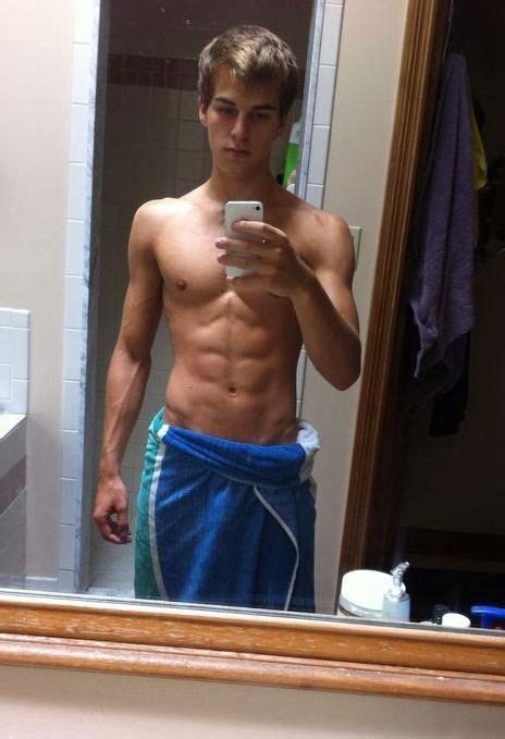 59 Best Selfies Of Note Images On Pinterest Hot Guys