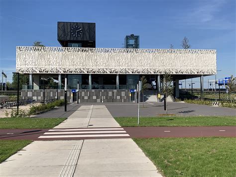 station lansingerland zoetermeer winnaar gemma smid architectuurprijs  architectuurpunt