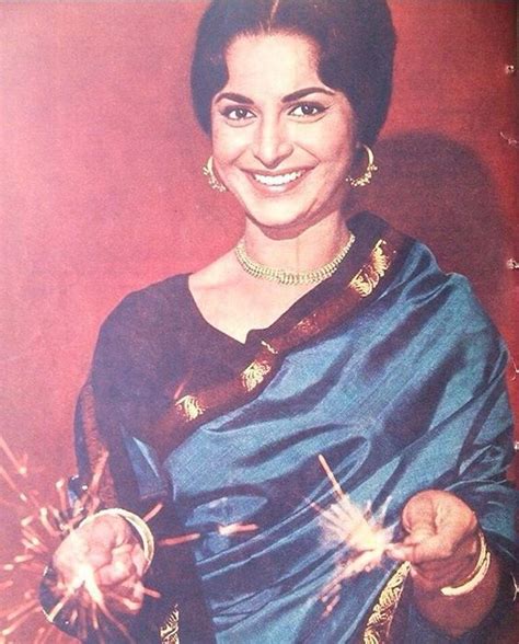 waheeda rehman celebrating diwali vintage bollywood beautiful indian