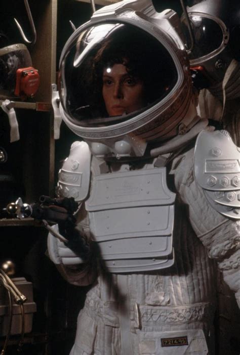 Hello Tailor The Costumes Of Alien Part 2 Space Suits