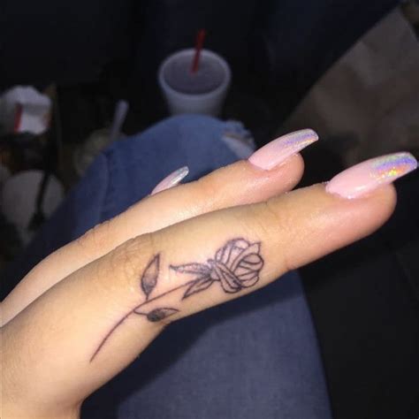 pinterest 4amdreaming hand tattoos for women side finger tattoos