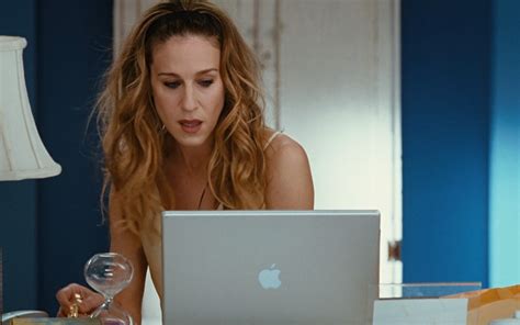 Apple Macbook Laptop Used By Sarah Jessica Parker Carrie