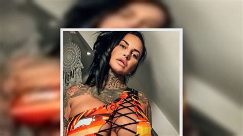 Jemma Lucy Unleashes Boobs In Latex Bra Unfit For Purpose