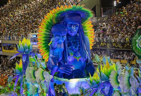 Carnaval De Río Falleció Una Niña De 11 Años Tras Sufrir Un Accidente