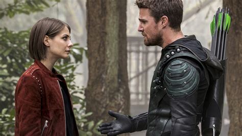 Arrow Willa Holland Echo Kellum And More Pick Who Should Eulogize