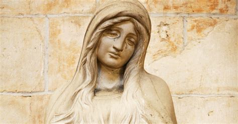 Who Is St Mary Magdalene Origin Spiritual Meaning