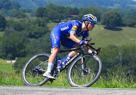 remco evenepoel takes aim  yorkshire worlds   worldtour victory cycling weekly