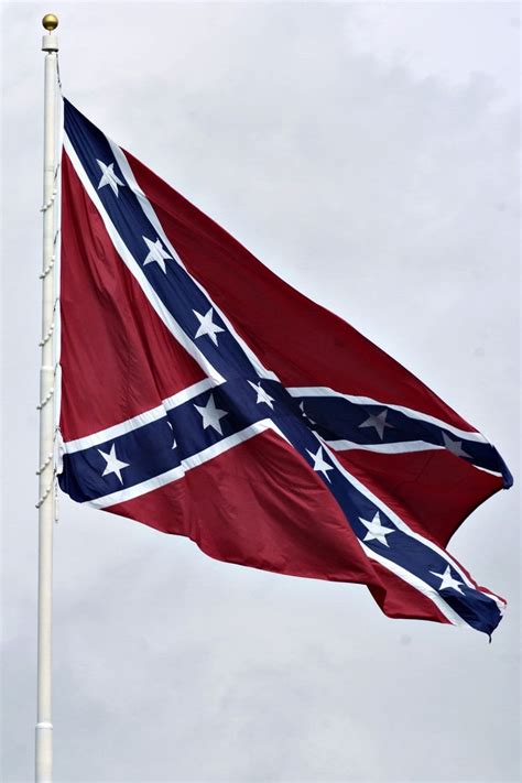 Why A Virginia Principal Refuses To Take Down Her School’s Confederate