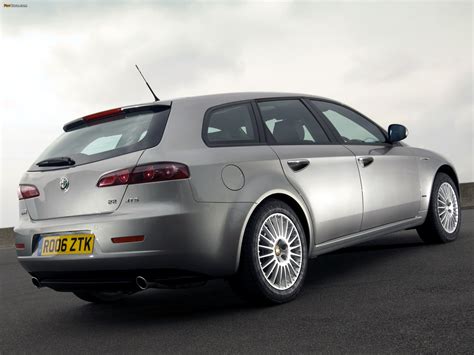 alfa romeo  sportwagon  jts uk spec   pictures