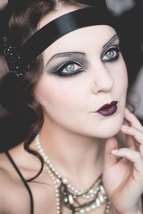 the 25 best flapper hairstyles ideas on pinterest 1920s costume 20s hair and 1920s hair