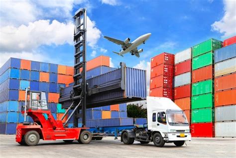 qualities  features      good freight forwarding company find