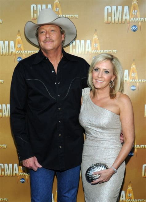 nashville s finest who are america s top country singers married to