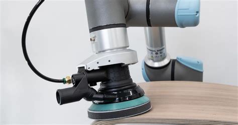 machen roboter  der moebelindustrie universal robots