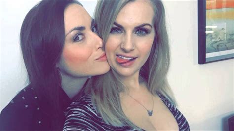 Rose And Rosie S January Snapchats Rose And Rosie Rosie Woman Loving