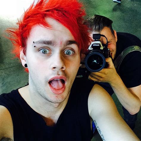 Watch 5 Reasons We Absolutely Love 5sos Star Michael Clifford Capital
