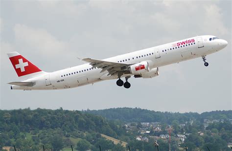 flight review swiss air economy heathrow  geneva  star alliance flyer