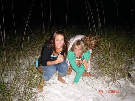 drunk college girls weeing in the wild 38 photos