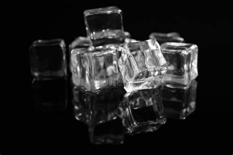 pile  crystal clear ice cubes stock image image  freshness glass