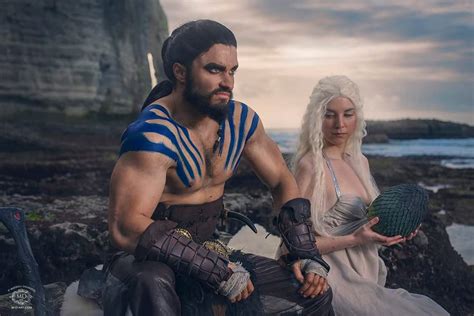 [everything] Accurate Cosplays Of Khal Drogo And Daenerys