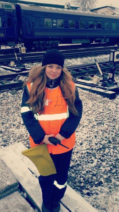 russian railway girls part 2 31 pics