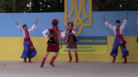 hopak national dance of ukraine tsvitka youtube