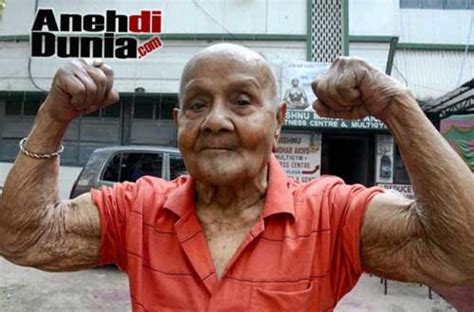 Otot Kekar Kakek Berumur 100 Tahun Berita Aneh Dan Unik