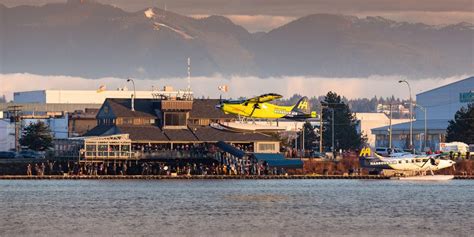 harbour air   certify   electric commercial airplane electrek