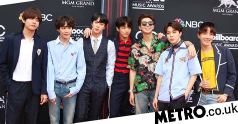Bts Fans Put Up Poster Celebrating Band S 5th Anniversary Metro News