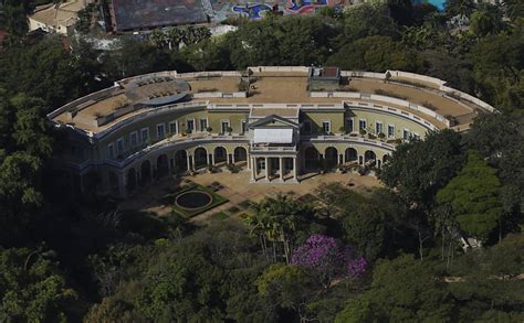 mansão de faustão está entre as 10 maiores de são paulo confira blog da rádio farroupilha