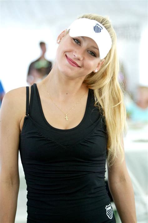 Hollywood Celebrity Tennis Star Anna Kournikova In Sexy Black Outfit