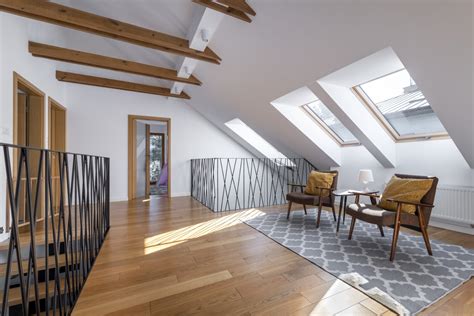 attic rooms cleverly making     space