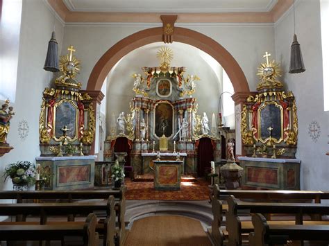 sachsenheim barocke altaere  der st hubertus kirche