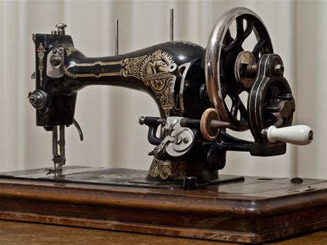 vintage sewing machine restoration  maintenance georgetown peabody