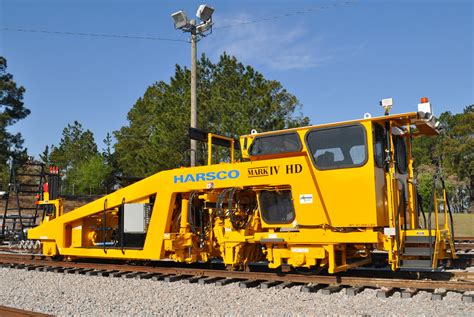 railroad tamper machine information