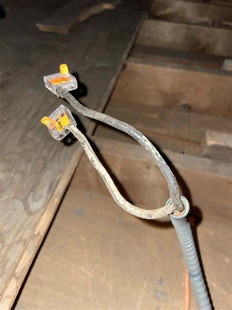 electrical      switch looped light  work properly home improvement stack