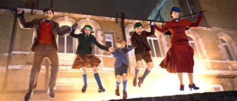 new mary poppins returns images reveal the cast