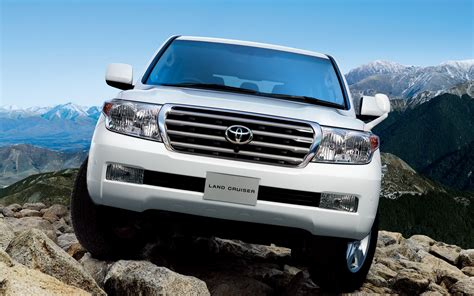 toyota land cruiser  wallpapers  images wallpapers pictures