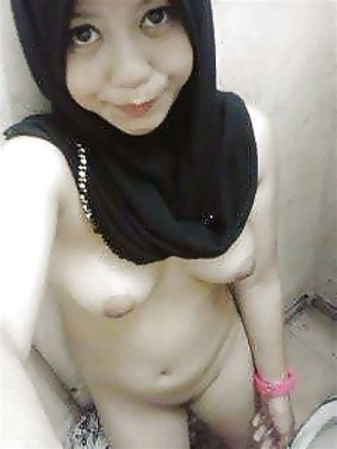 malay hijab nude sexe photo