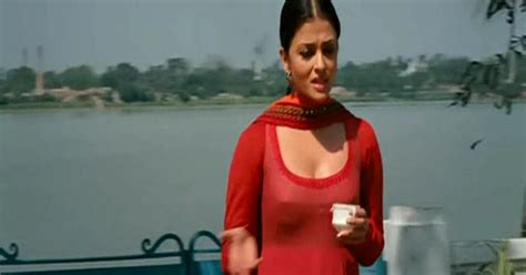 Filmi Masala Aishwarya Rai Nipple Pokie Scene From Raavan