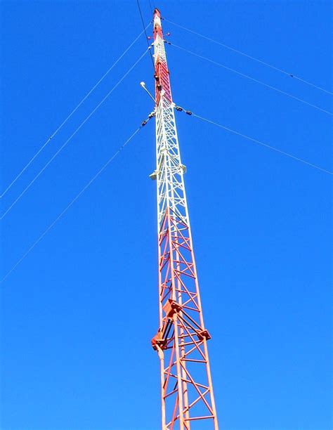 filekbrc  radio antenna towerjpg wikimedia commons