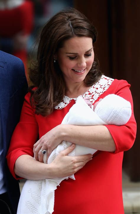 does kate middleton breastfeed she may be a nursing mom just like diana