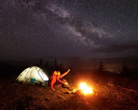 15 romantic camping ideas for couples who love to snuggle outforia