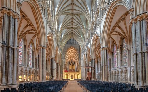 lincoln cathedral sound escapes