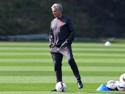 Manchester United News Players Stunned By Jose Mourinho