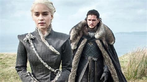game of thrones actor deletes pic from instagram after posting season 8 spoiler maxim