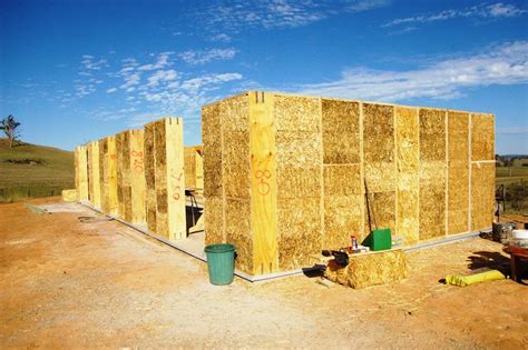 straw houses making  comeback huff  puff strawbale