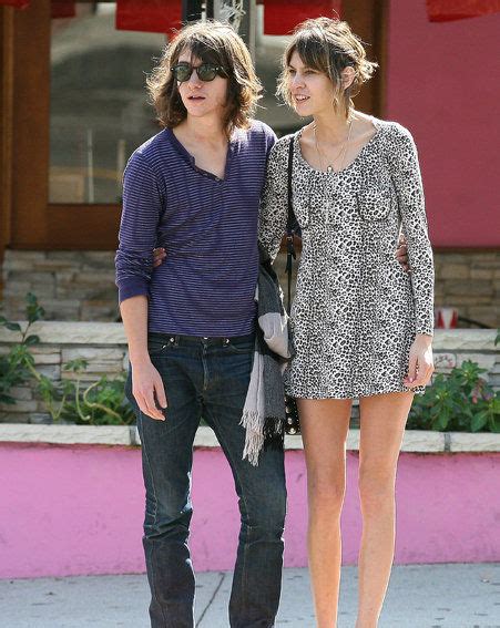 Alexa Chung And Alex Turner Trending Updates And Pictures Alexa