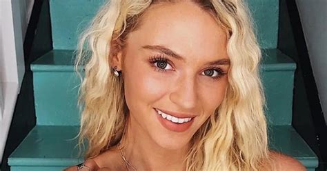 Love Island S Lucie Donlan Wows As She Strips Topless In Eye Popping