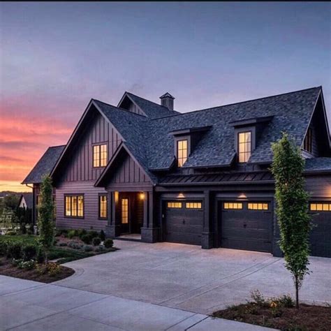 dark exterior ideas  revolutionize  house  leahs lane