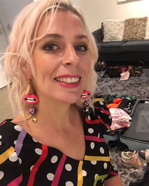 Sara Pascoe On Instagram “three Mouths And A Messy Dressing Room